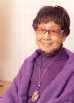 71歲重新工作,86歲戀愛,百歲獲獎,她說：養生就是等死！你認同嗎