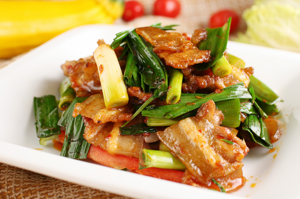 四川回鍋肉的正宗做法，牢記3個關鍵步驟，濃香可口，太費米飯了