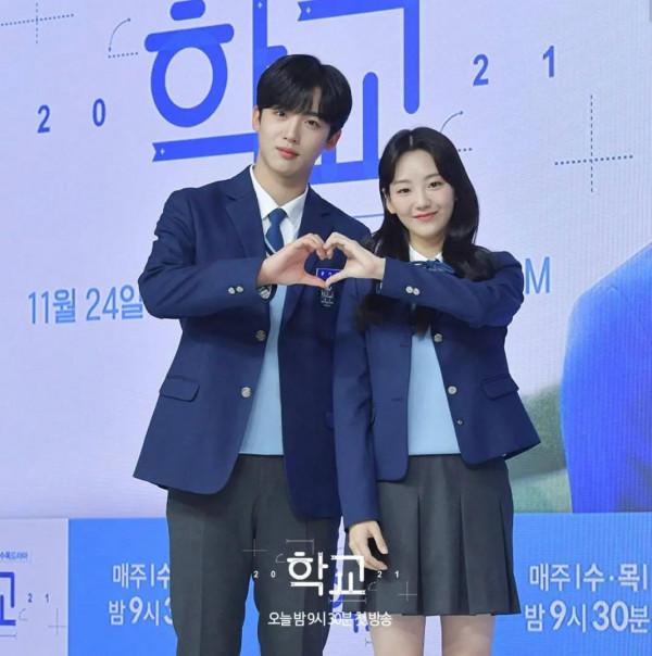 最新韓劇校園劇，值得一看，保證你看了就會陷進去