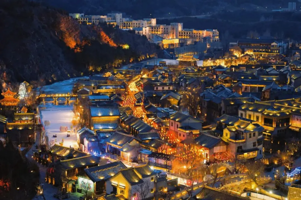 京城元宵活動 &vert; 夜遊古色古香的繁華燈影，提燈入夢鬧元宵