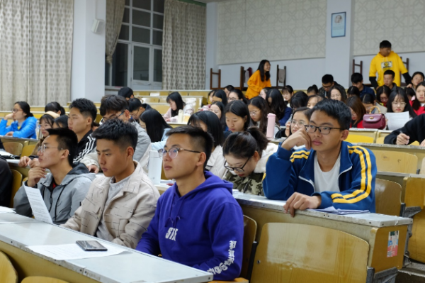 “本科學歷”也分檔次？聽說第6檔受爭議較多，看看你是哪一檔