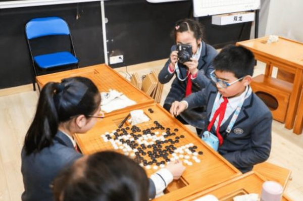 小學“入學年齡”要進行調整?教育部的回答,讓部分家長喜憂參半 小學“入學年齡”要進行調整?教育部的回答,讓部分家長喜憂參半