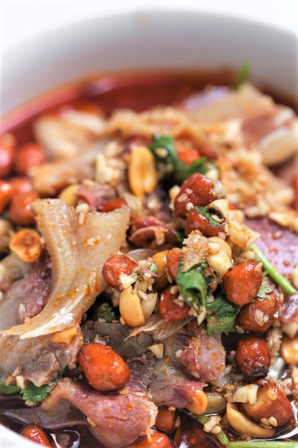 8367萬四川人的命,都是花椒給的 8367萬四川人的命,都是花椒給的