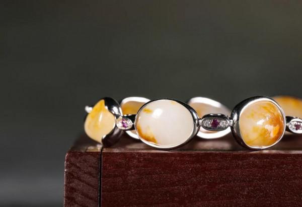 金鑲玉到底有沒有收藏價值? 金鑲玉到底有沒有收藏價值?