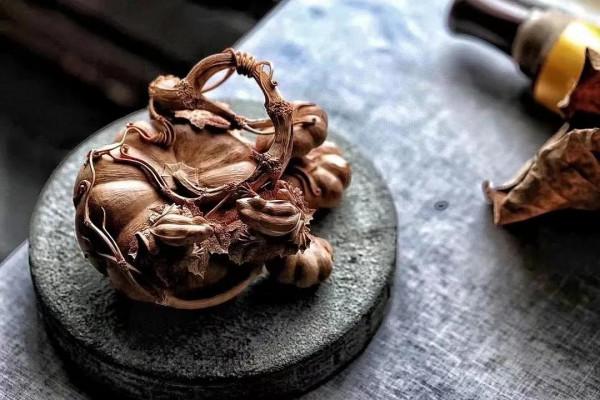 好一個多子多福！如此細膩漂亮的老山檀香手工雕刻，誰不愛