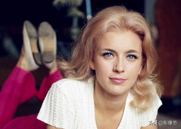 她是《虎口脫險》中的木偶劇團女演員,被怪病纏繞一生,命運悲慘 她是《虎口脫險》中的木偶劇團女演員,被怪病纏繞一生,命運悲慘