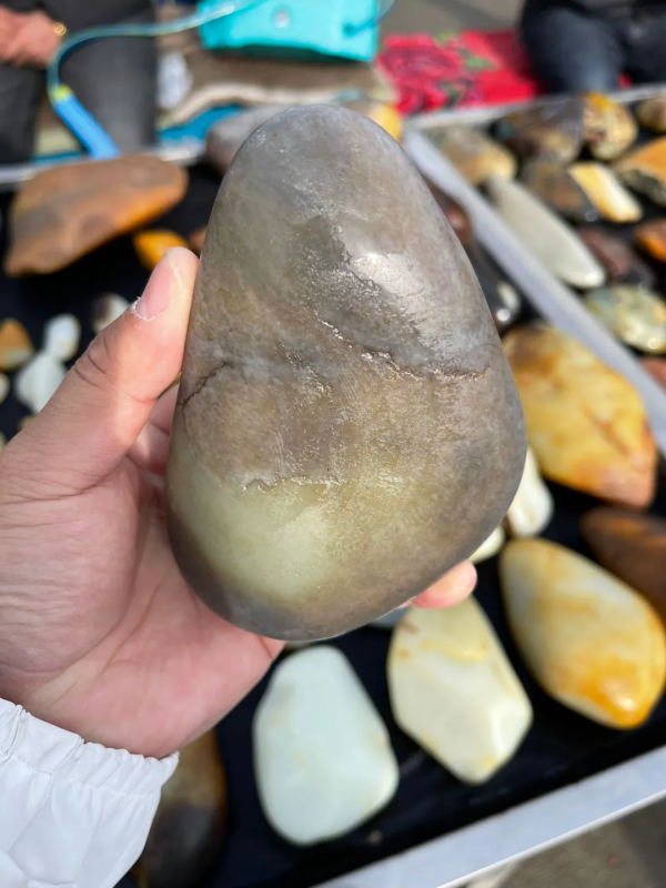 2021翻篇啦 · 如今和田玉石巴扎的行情怎樣