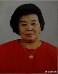 神化自我與政治野心： 還原邪教“法輪功”頭目李洪志的身世