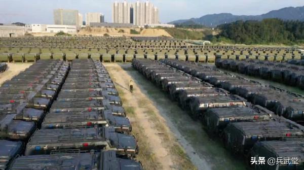 猛士三代剛超過悍馬，美國又換裝新車？JLTV戰術車防雷效能更優秀