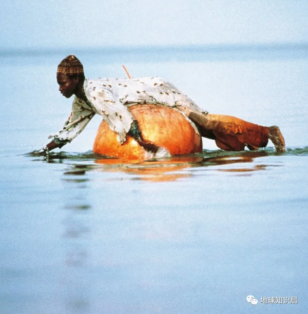 非洲的眼淚，為何如此貧窮｜地球知識局