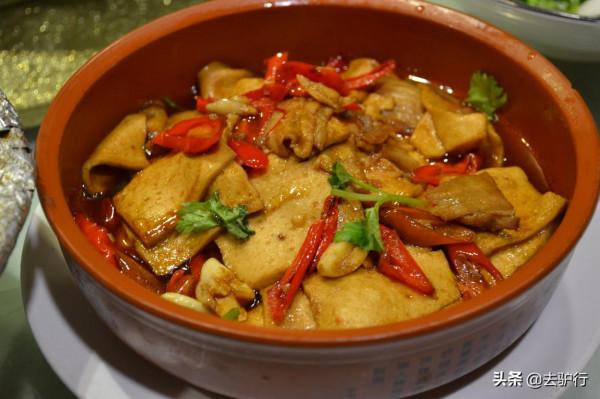 四大美食城市：靠一口吃的都能呆一個月，你更喜歡哪座城市？