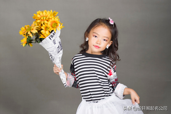 寶寶起名 純潔無憂，溫暖治癒的女孩名字大全（帶解釋）