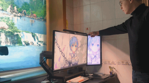 成年人的快樂屋，一桌一椅三兩平足以，新年煥新裝，簡約實用桌面