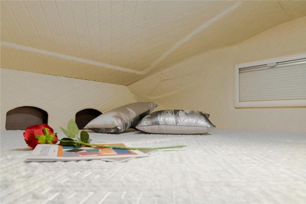 六十萬的國內唯一在售對拓展房車,雞肋還是真實用?亞特DT21房車 六十萬的國內唯一在售對拓展房車,雞肋還是真實用?亞特DT21房車