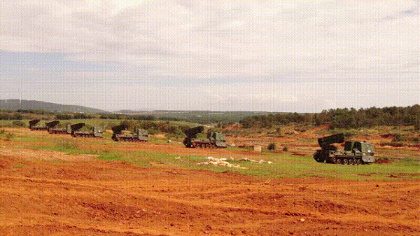 滇西鐵騎威震沙場，火力不猛怎能行