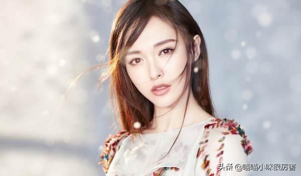 小眼睛塌鼻樑笑露牙齦,五官不端正卻依舊迷人的明星,只服這5位 小眼睛塌鼻樑笑露牙齦,五官不端正卻依舊迷人的明星,只服這5位