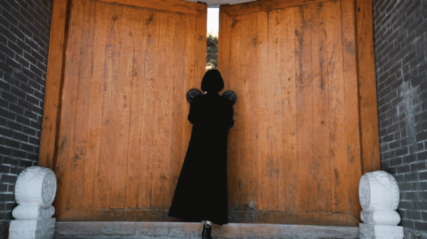 他們的家坐擁10000棵松樹，全北京絕無僅有