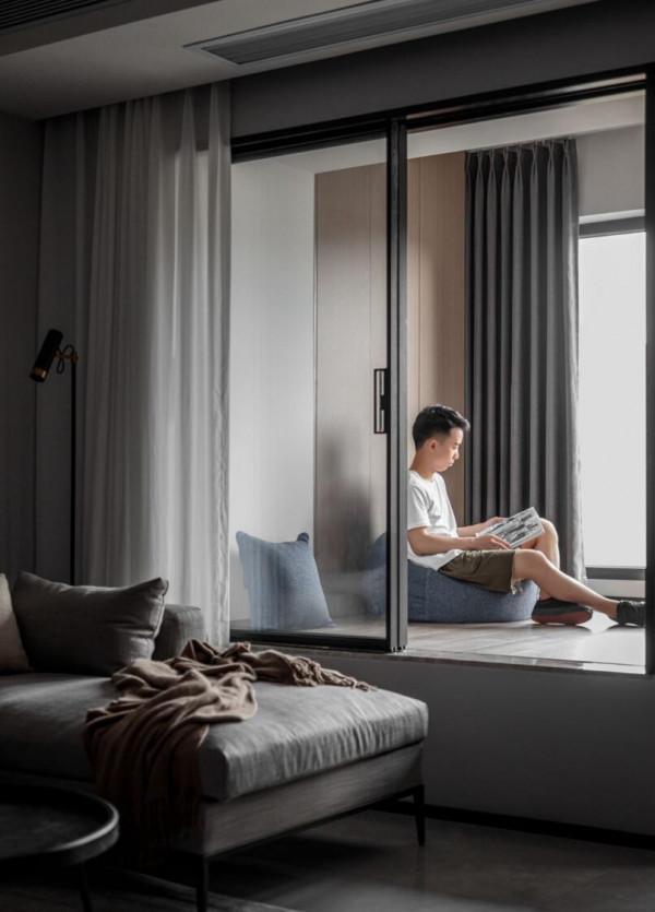 不愧是高階灰！成都小夥88㎡新家，從進門開始，就藏不住的高階