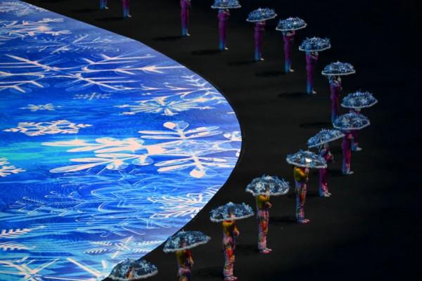 習近平出席北京冬奧會開幕式