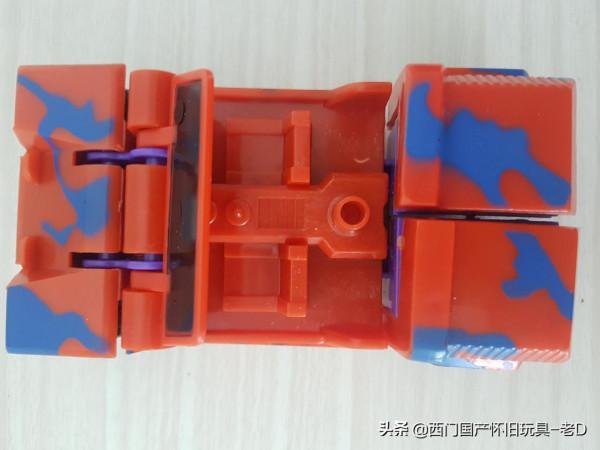 0125B 變形金剛- 組合金剛-混天豹-超大版本(老D分體機器人) 0125B 變形金剛- 組合金剛-混天豹-超大版本(老D分體機器人)