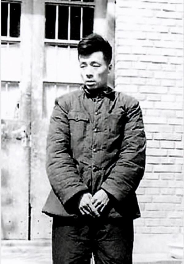 1960年，那個偽造周總理簽名騙鉅款的人，他後來怎麼樣了？