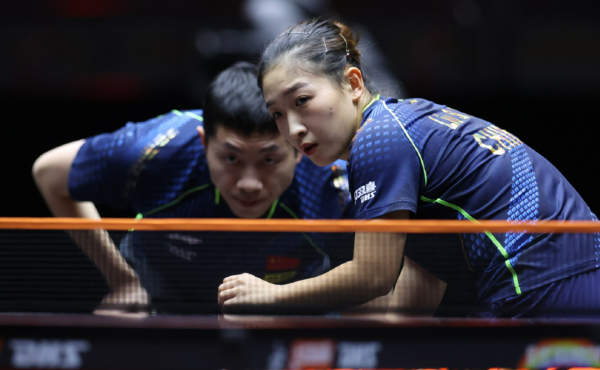 WTT澳門賽第一金!許昕/劉詩雯3比0戰勝樊振東/蒯曼,奪混雙冠軍 WTT澳門賽第一金!許昕/劉詩雯3比0戰勝樊振東/蒯曼,奪混雙冠軍