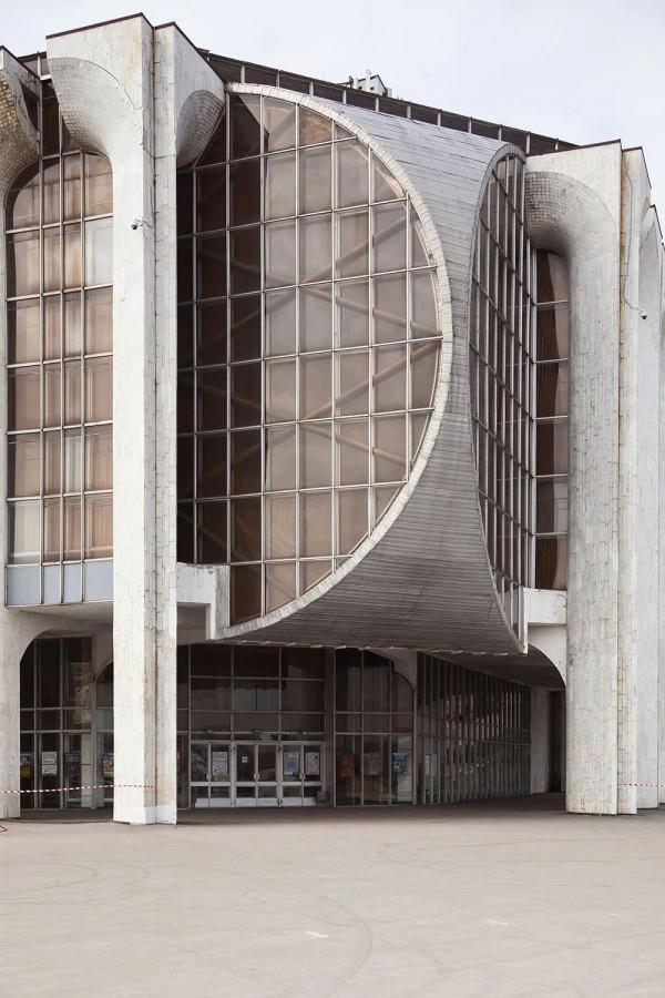 Brutalism / 蘇聯時期粗野主義建築（上）