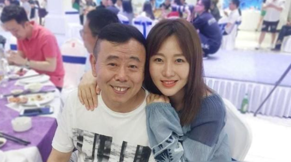 潘長江女兒,與靳東搭檔演劇後,又跑新電影中演大女主,能否翻紅 潘長江女兒,與靳東搭檔演劇後,又跑新電影中演大女主,能否翻紅