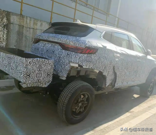 新車|比亞迪將推硬派越野SUV,價格創新高,尺寸比坦克500還大? 新車|比亞迪將推硬派越野SUV,價格創新高,尺寸比坦克500還大?