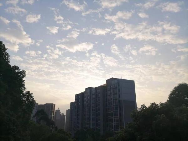 雲彩下的山城系列（九）