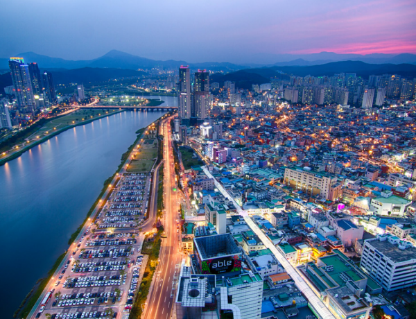 東亞經濟小巨人——了不起的韓國 東亞經濟小巨人——了不起的韓國