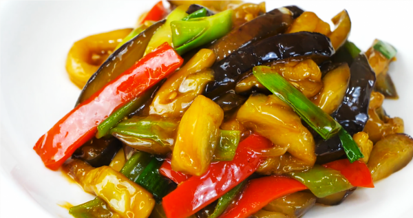 冬天燥熱火氣大，建議多吃8道敗火菜，營養好吃，暖胃驅寒還補水