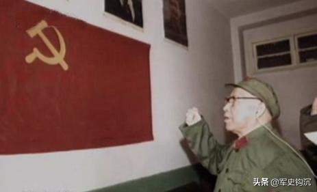 董其武入黨,北京軍區批不了,中央反覆研究答覆:希望你能理解 董其武入黨,北京軍區批不了,中央反覆研究答覆:希望你能理解