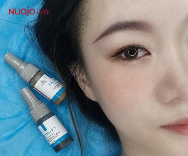 想服務高階客戶的紋繡師,一定要用4倍濃度的濃縮液 想服務高階客戶的紋繡師,一定要用4倍濃度的濃縮液