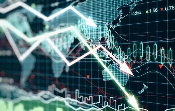 行業覆盤：為什麼美股2C科技股雷聲轟隆，C端不香了？還要看B端？