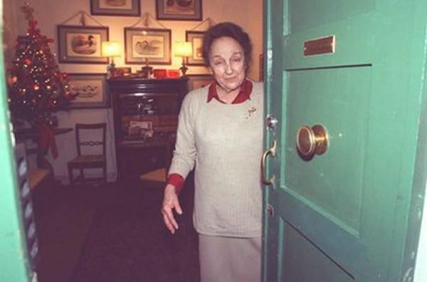 富豪去世41年後，遺產增值到幾十億，77歲老人自稱是其女兒要繼承