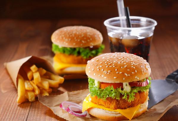 血糖偏高的人，睡覺時有哪些表現？若沒有，或表示血糖還算平穩