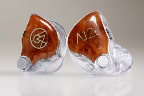 強悍素質 · 愉悅耐聽 64 AUDIO A12T 強悍素質 · 愉悅耐聽 64 AUDIO A12T