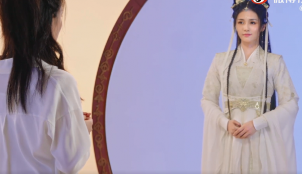 羅雲熙的《長月燼明》曝造型，陳都靈臉腫變樣，沒成功豔壓白鹿