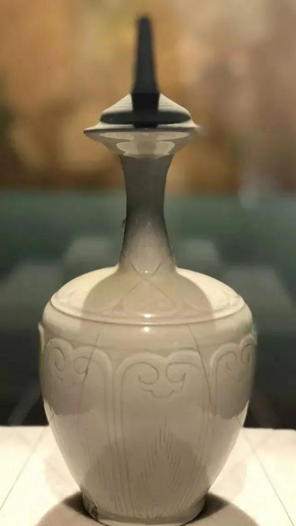 定窯白釉瓷——最高階的白色