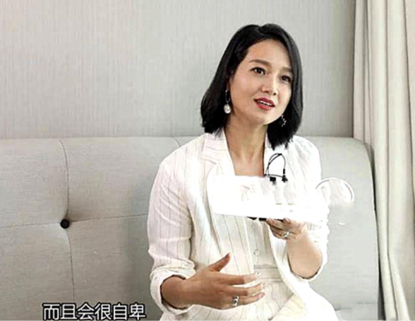 朱丹嫁給週一圍：婚後有愛也有淚，4年生2娃，在卑微中幸福