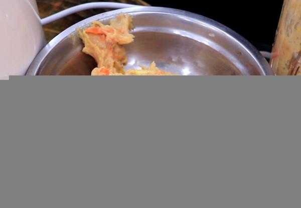 用雞胸肉竟然可以做成丸子湯，廚師長教你方法，Q彈十足，味道鮮