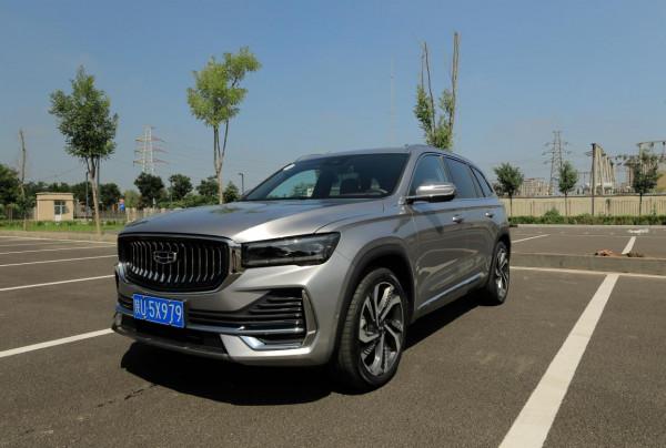 設計質感超30萬級,實現四屏聯動,吉利星越L搶先試駕 設計質感超30萬級,實現四屏聯動,吉利星越L搶先試駕