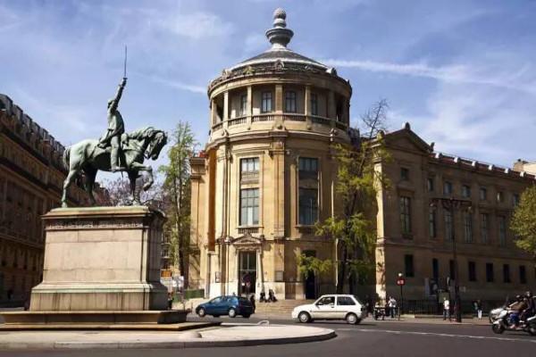 流失在國外11家著名博物館裡的這些中國國寶，你知道多少？