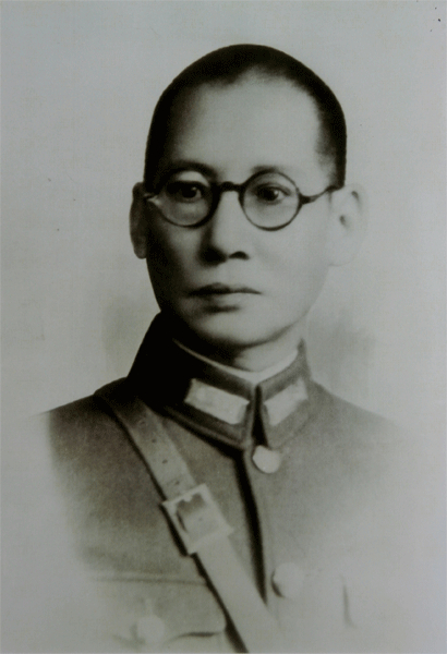 新中國成立後，留在大陸的原國民黨二級上將有哪些人？