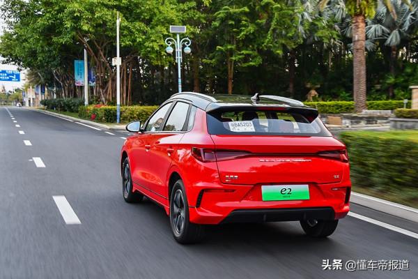 新車｜“買菜車”也能玩運動範？試駕體驗2021款比亞迪e2
