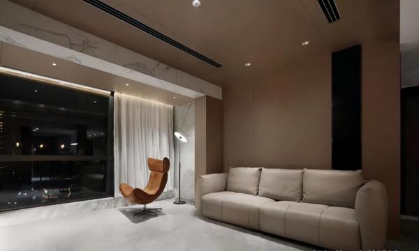 140㎡整出70㎡收納空間,還有超大落地窗,從早美到晚 140㎡整出70㎡收納空間,還有超大落地窗,從早美到晚