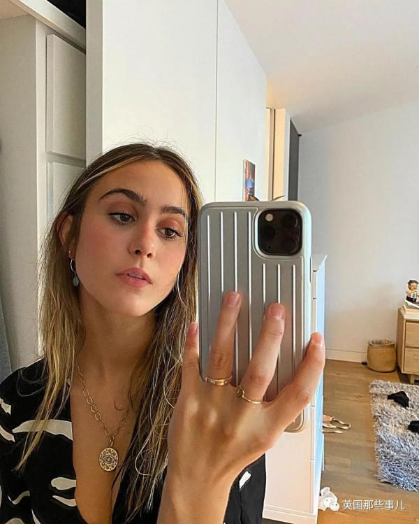 一波贏了基因彩票的星二代，完美的遺傳了父母的美貌