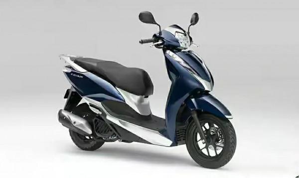 現在騎本田CB400X，還想選一款小踏板，新款睿御110怎麼樣？