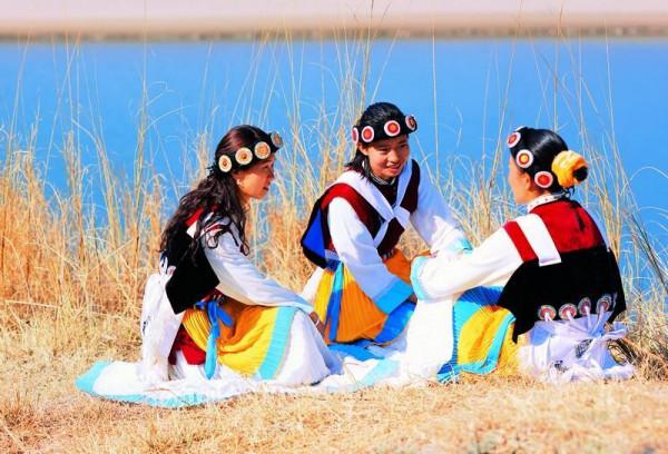 珠峰早被成功登頂，為何5596米的玉龍雪山至今卻無一人登頂？